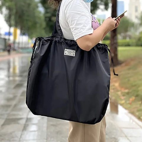 Große Faltbare Einkaufstasche – Wiederverwendbare Tragetasche mit Kordelzug und Schulterriemen