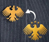 Brosche individualisiert. Gold. Ca. 4 cm Breite. Gefertigt nach Ihrem Firmenlogo oder Text. Wir setzen es für Sie um!