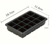 Coole Drinks, edle Form: 15er-Silikon-Eiswürfelform für normalgroße 3,5 cm Eiswürfel
