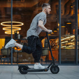 Elektroroller 10 Zoll Reifen. Cityroller E-Roller E-Scooter 20 km/h - Reichweite 40 Kilometer. 350 Watt Nabenmotor.