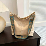 Große Damen-Umhängetasche mit Boho-Riemen in vier Farben